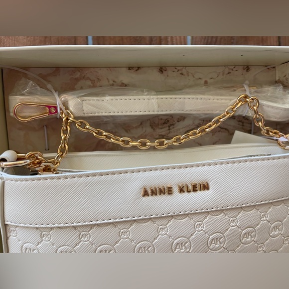 Anne Klein Crossbody & Wallet Set - Picture 7 of 13